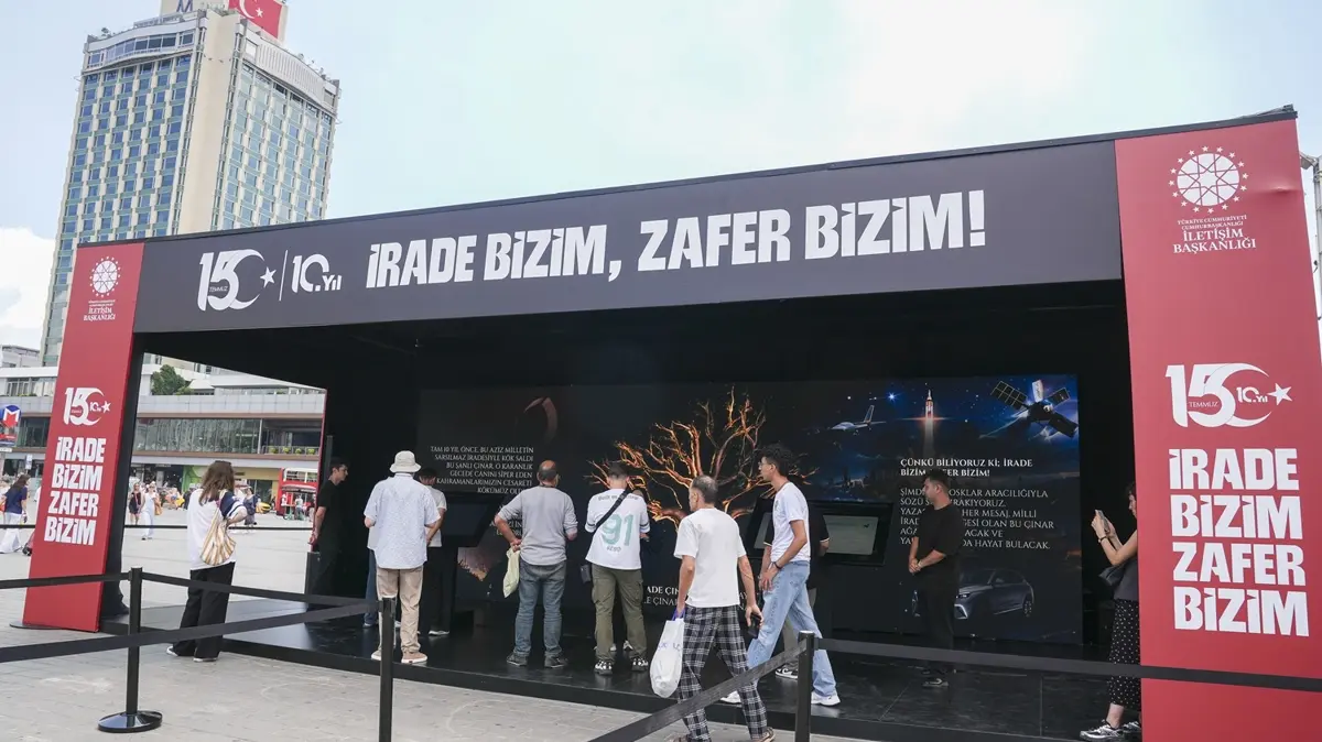 15 Temmuz'un 10. yılına özel sessiz ve dijital tanıklık: İstanbullular şehitlerini unutmadı