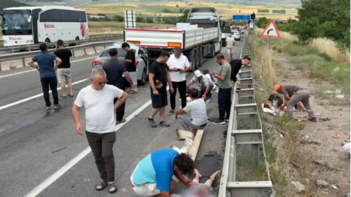 Karabük'te katliam gibi kaza! Ölü ve yaralılar var