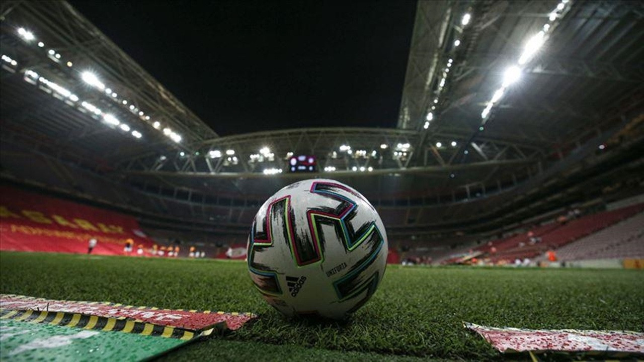 Avrupa'da kura günü: Fenerbahçe, Beşiktaş ve Başakşehir'in rakipleri belli oluyor