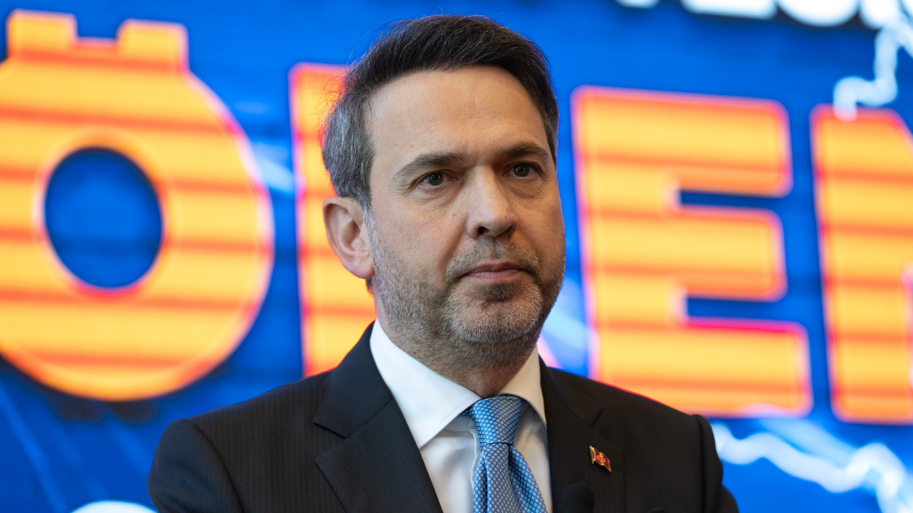 Bakan Bayraktar enerji dönüşümünün yol haritasını açıkladı