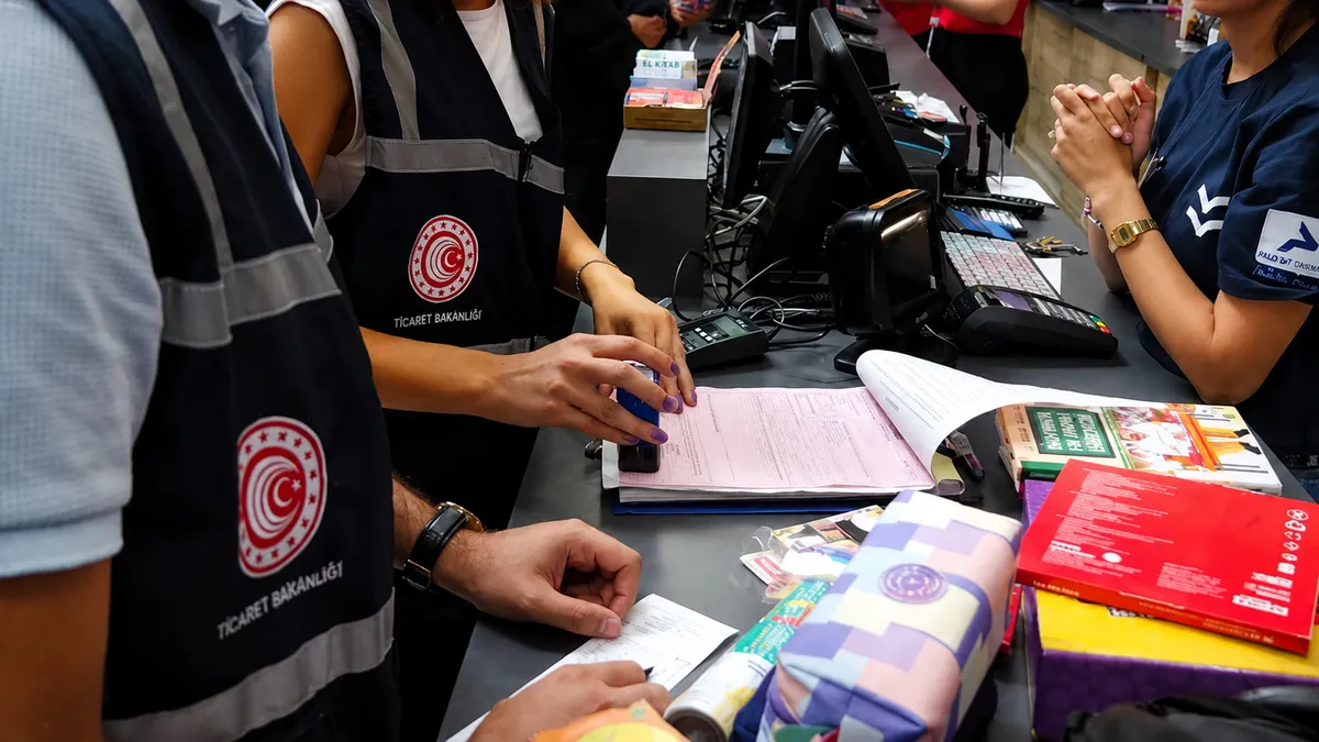 Çocuk kostümünde kimyasal tehlike! Satışı yasaklandı, piyasadan toplatılıyor