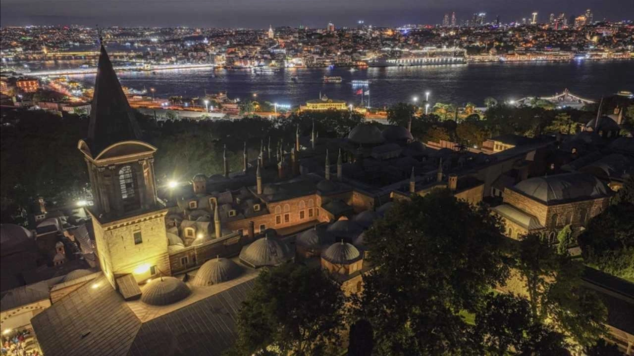 Topkapı Sarayı gece ziyaretleri başladı