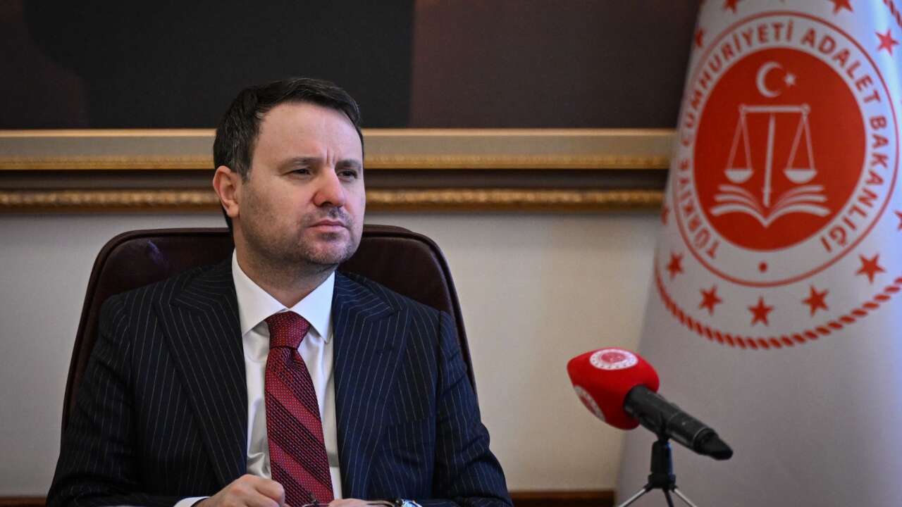 Bakan Gürlek: Bağımlılıkla mücadelede rehabilitasyon çalışmalarını güçlendiriyoruz