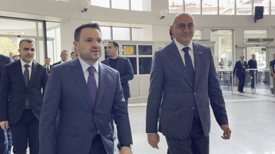 Adalet Bakanı Gürlek, tazminat davasından kazandığı 150 bin lirayı Türk Kızılay'a bağışladı