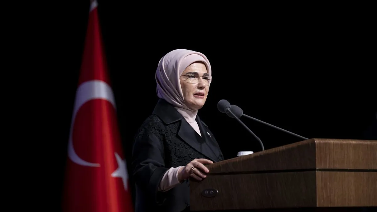 Emine Erdoğan'dan 'Babalar Günü' mesajı