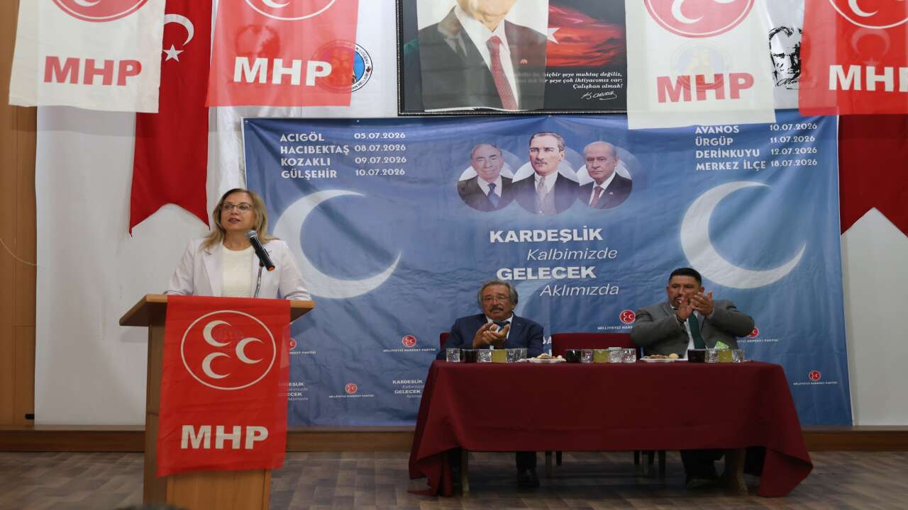 MHP Grup Başkanvekili Kılıç'tan Avanos'ta kongre mesajı! "Hiçbir kutlu zaferin basit bir yolu, ucuz bir bedeli yoktur"