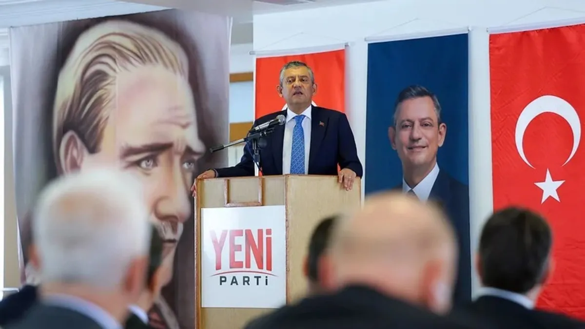 YENİ Parti eski usul: Özgür Özel'in ekibi CHP kasasını boşalttı