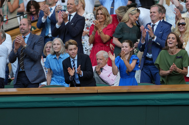 Prenses Kate Middleton ve Prens William Wimbledon finalinde! Tenis maçına ünlü akını