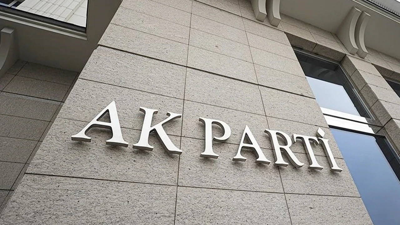 Sinan Burhan’dan bomba kulis! Mehmet Mustafa Gürban, AK Parti'ye geçiyor