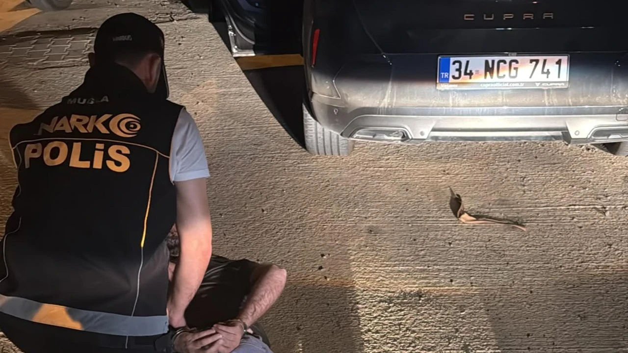 Kırmızı bültenle aranıyordu: Türkiye'de yakalandı