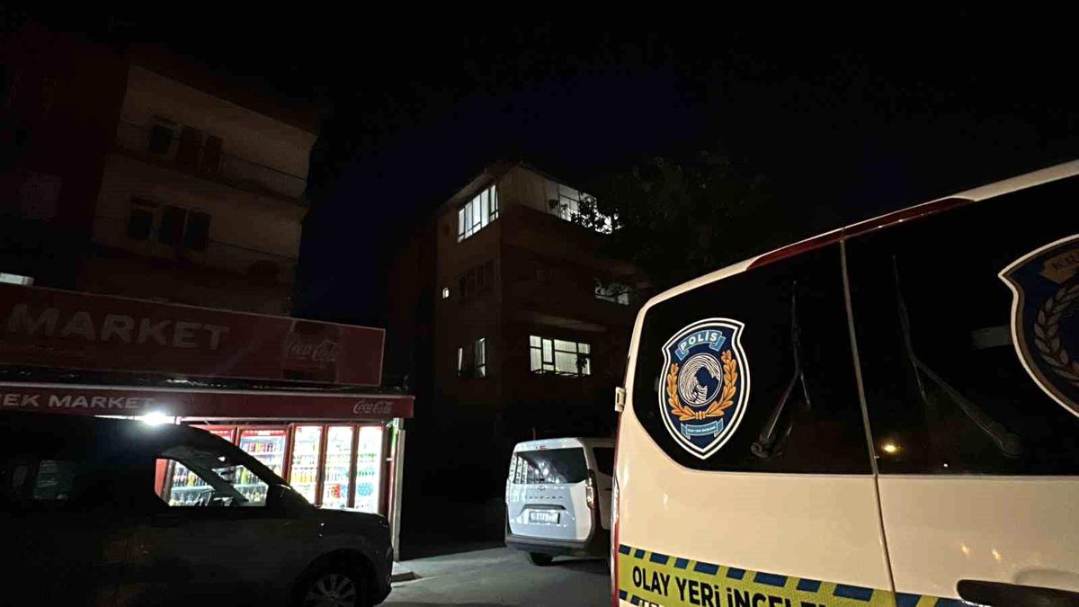 Burdur'da evden ziynet eşyası çalan hırsızlar kayıplara karıştı