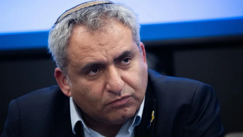 İsrail kabinesinden çarpıcı çıkış: "Trump'a 'hayır' diyemeyen başbakan olmamalı"