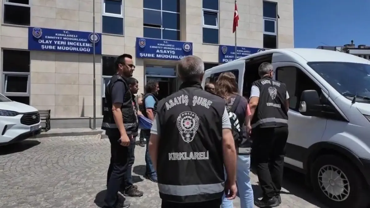 Araçların şase numaralarını değiştirip piyasaya süren örgüte operasyon! 5 kişi tutuklandı