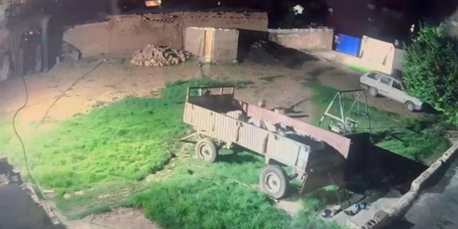 AK Partili meclis üyesinin evine silahlı saldırı: 3 gözaltı