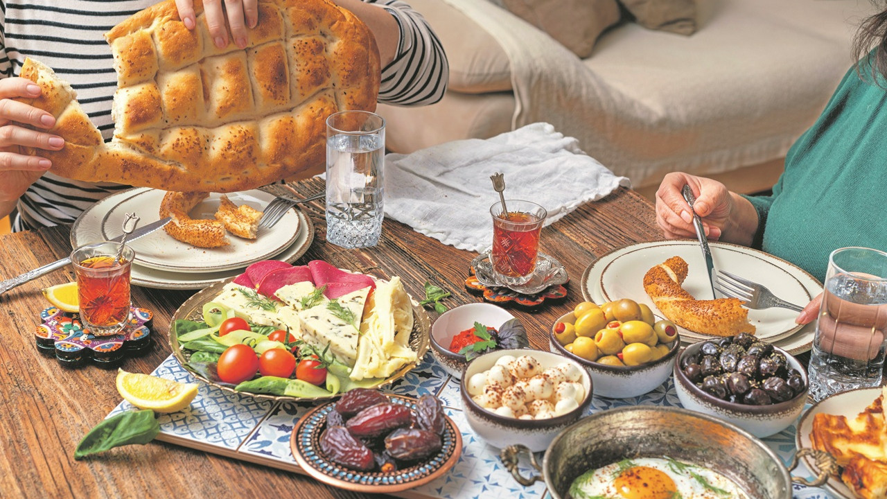 Parçalanmış sofra