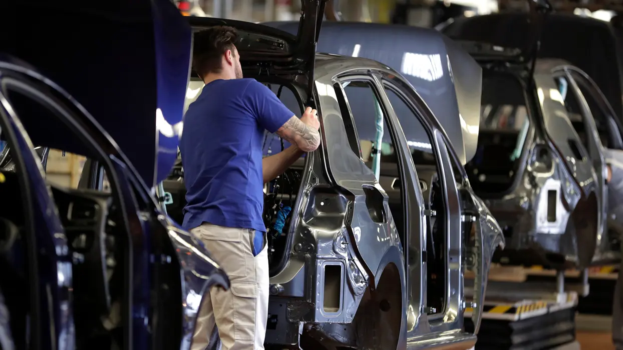 Alman otomotiv devinden acı reçete! 50 bin kişilik kesinti planı