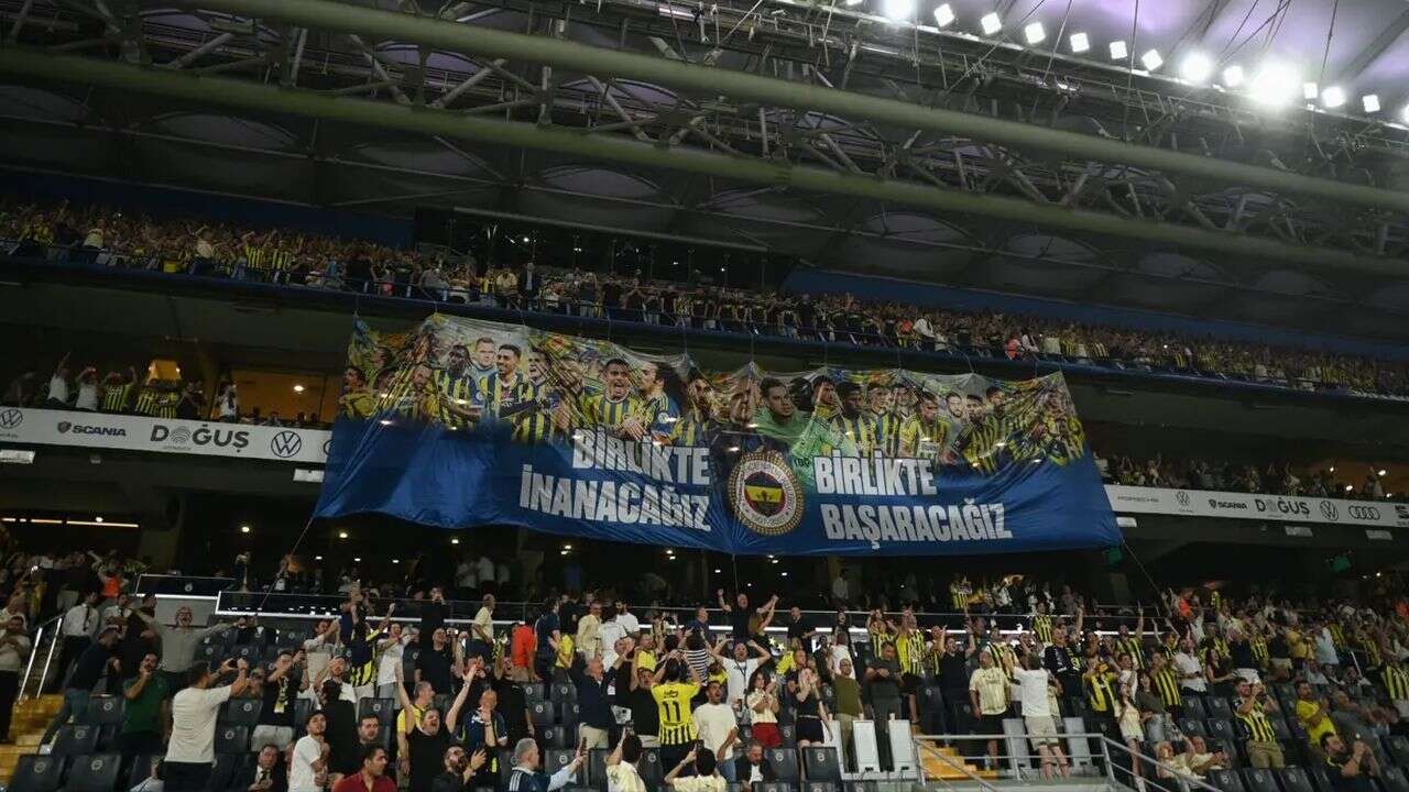 Fenerbahçe Polonya'dan tur biletiyle dönebilecek mi? Hangi kanalda, saat kaçta oynanacak? Hangi yıldızlar forma giyecek?