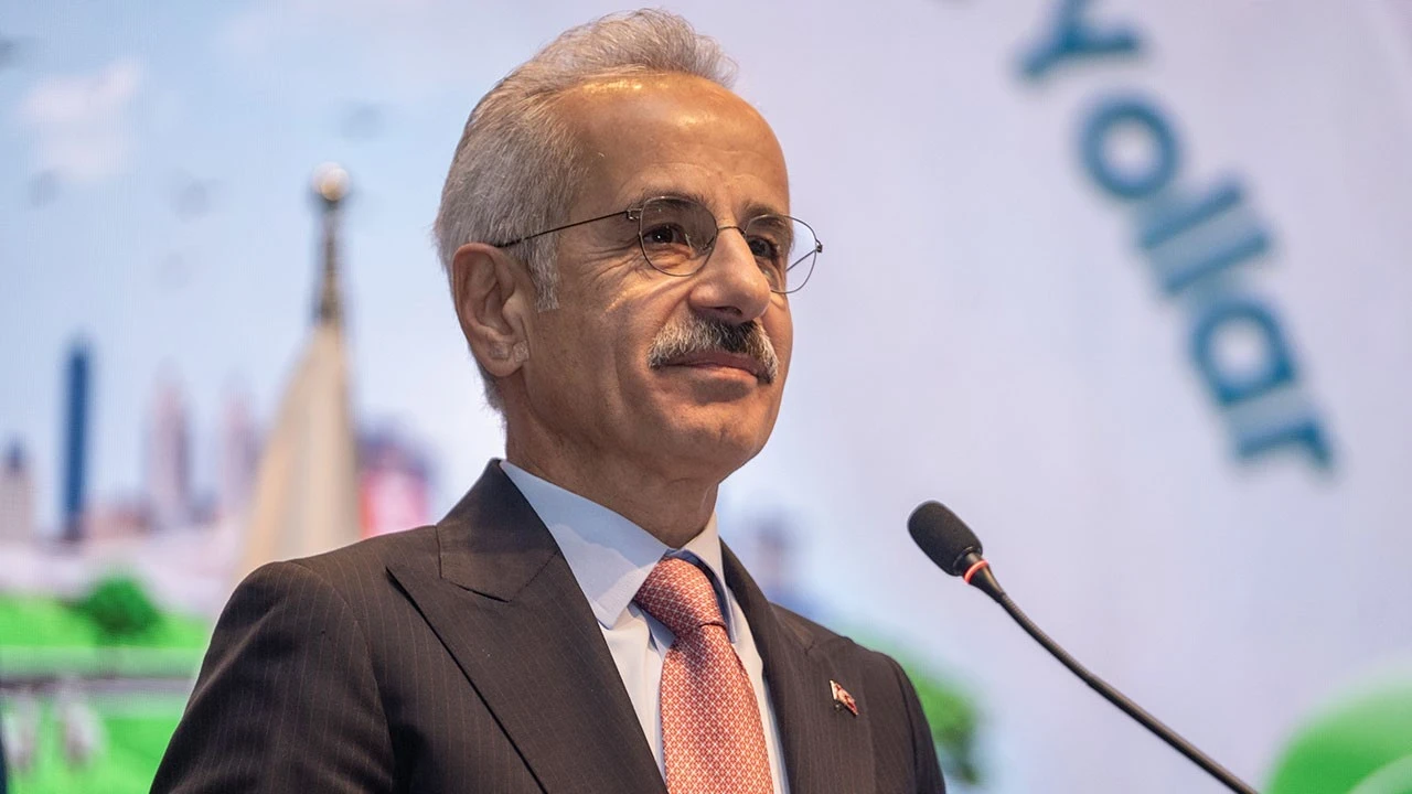 Bakan Uraloğlu: Bir kişi en fazla 6 hat sahibi olabilecek