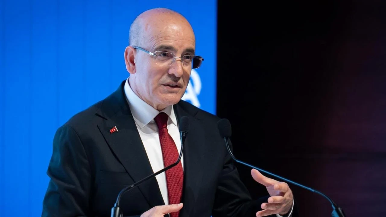 Bakan Şimşek'ten Enflasyon Sonrası İlk Mesaj: 'Kalıcı Fiyat İstikrarı Hedefimiz Sürüyor'