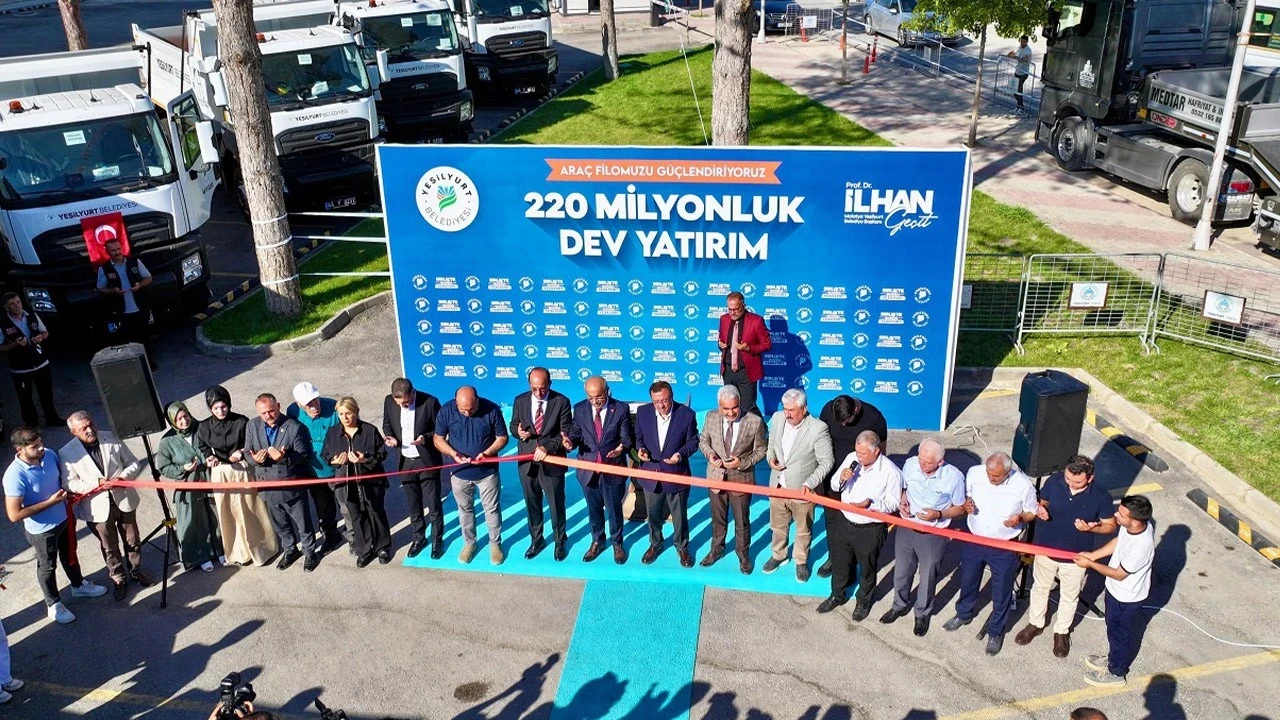 Yeşilyurt Belediyesi 31 yeni iş makinesi aldı! Toplam değerleri 220 milyon TL