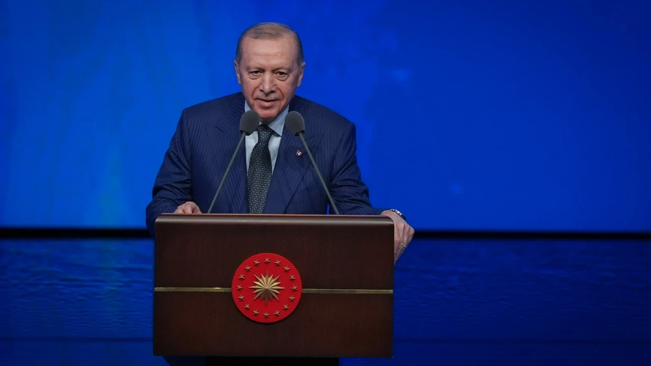 Cumhurbaşkanı Erdoğan'dan açıklamalar: Emlak Katılım halka arz edilecek; Ziraat, Vakıf ve Halk Katılım birleşecek