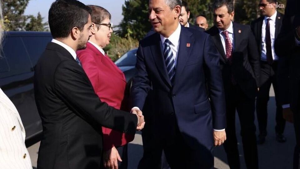 Özel, Hüseyin Can Güner’i ziyaret etti