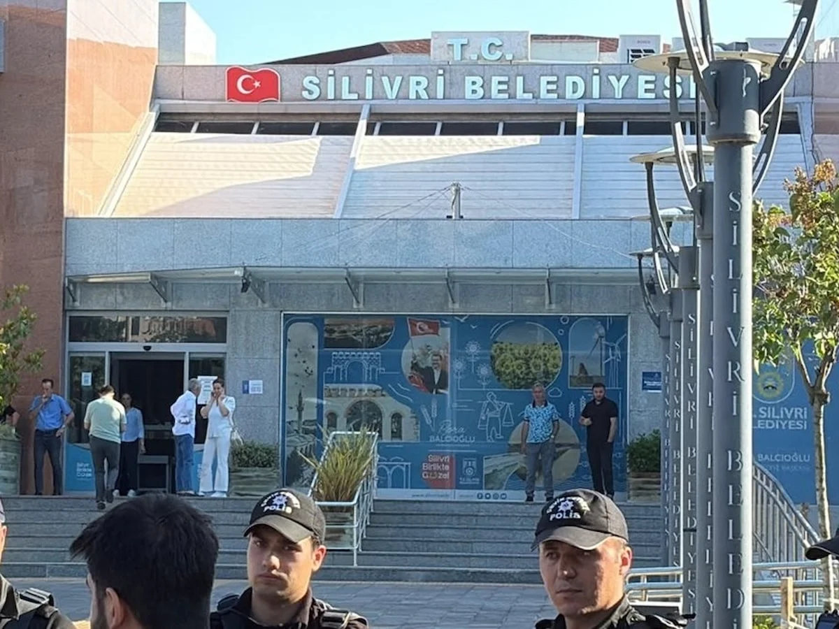 Silivri Belediyesi soruşturmasında firari şüpheli gözaltına alındı