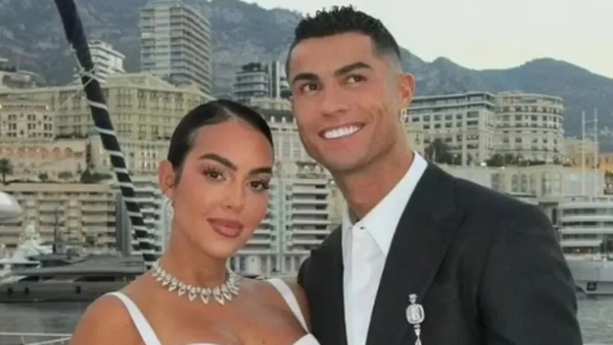Cristiano Ronaldo’dan aile paylaşımı: Mutlu baba!