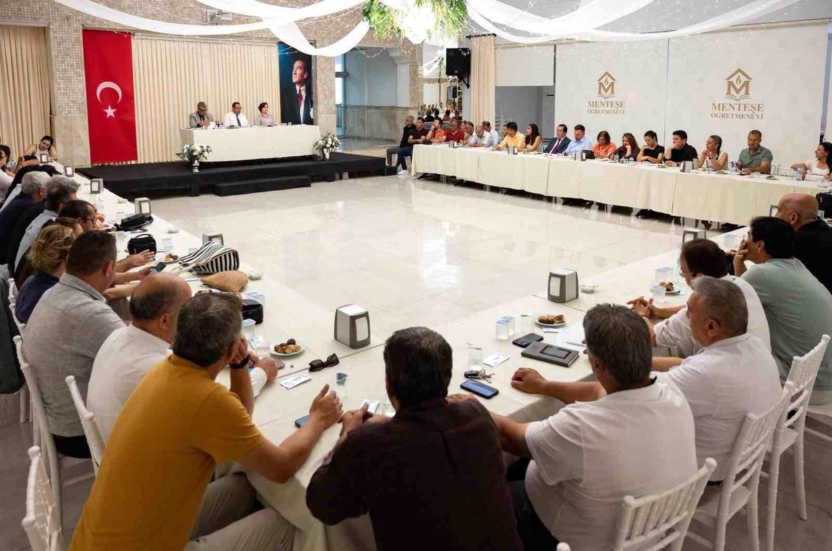 Menteşe'de eğitimde yeni dönem planları görüşüldü