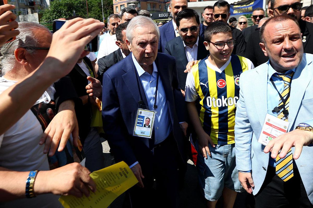 Aziz Yıldırım cephesinden teknik direktör ve transfer sözleri