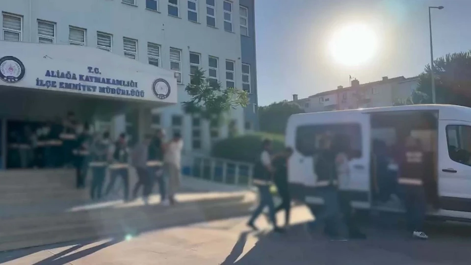 İzmir merkezli üç ilde kaçakçılık operasyonu! 7 şüpheli tutuklandı