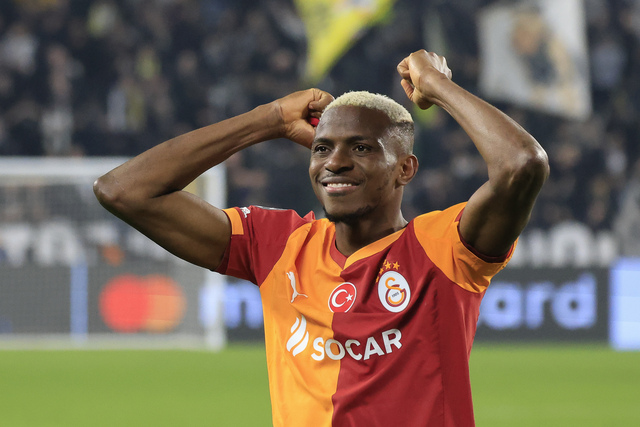 Victor Osimhen'e Premier Lig kancası!