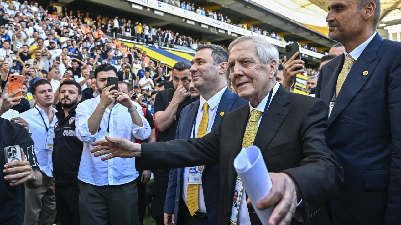 Fenerbahçe güvenli limanı seçti