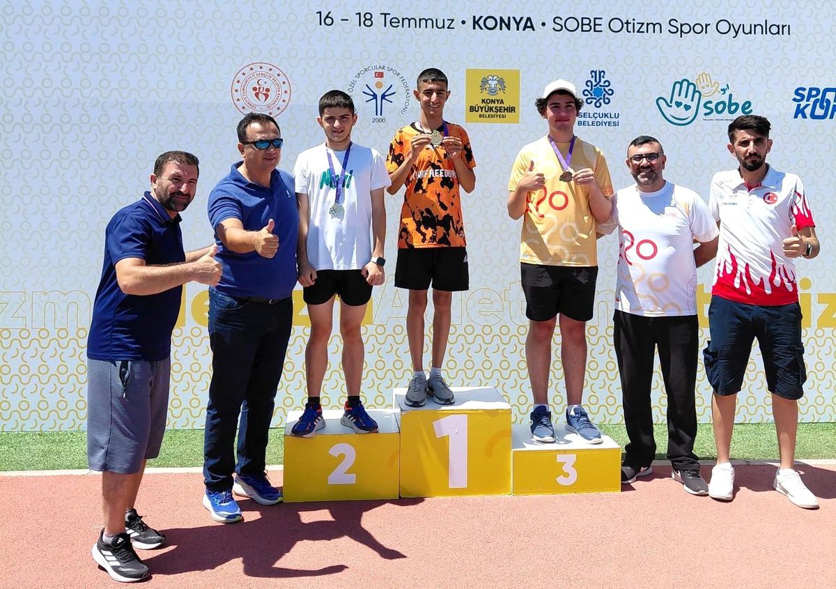 Aydınlı özel sporcular Konya'dan beş madalya ile döndü