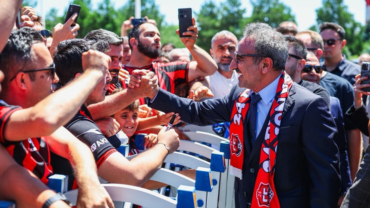 Chobani kurucusu ve CEO’su Hamdi Ulukaya’dan Erzincanspor’a dev destek