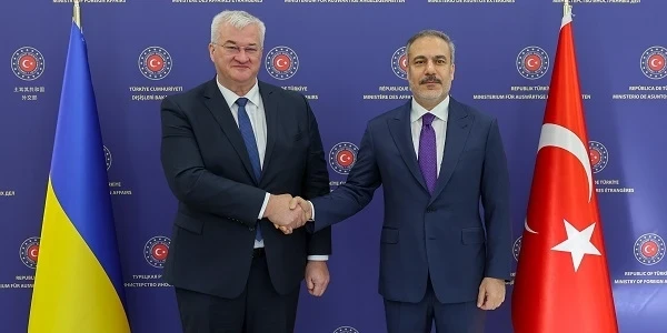Bakan Fidan, Ukraynalı mevkidaşı Sibiha ile görüştü