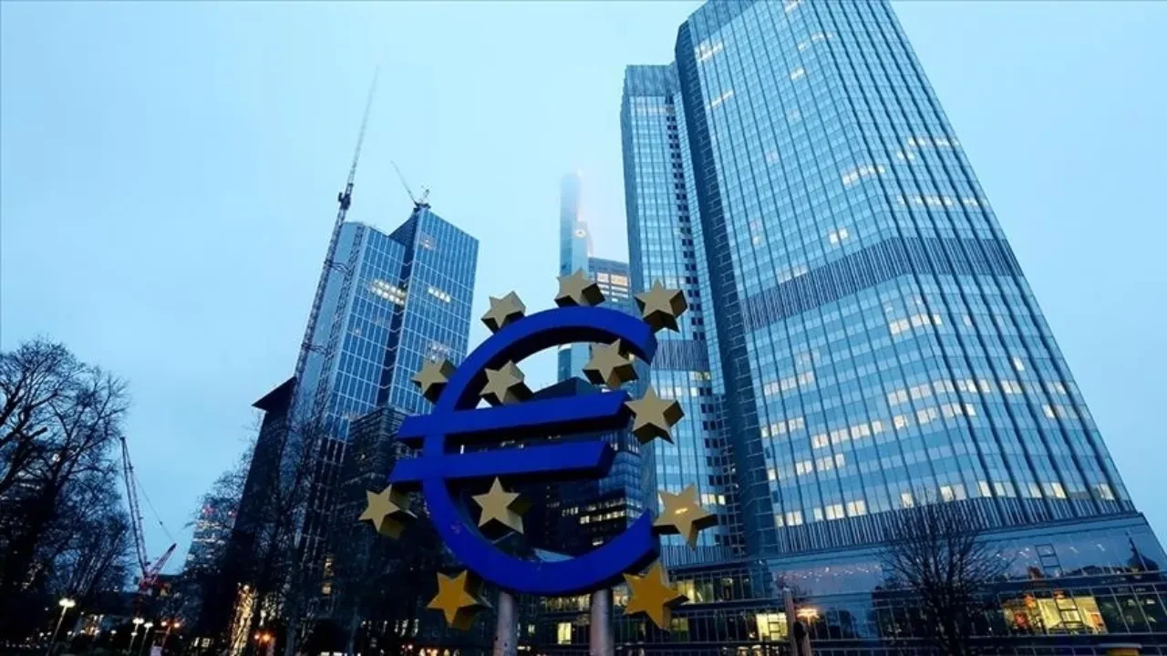 Euro Bölgesi'nde yıllık enflasyon haziranda geriledi