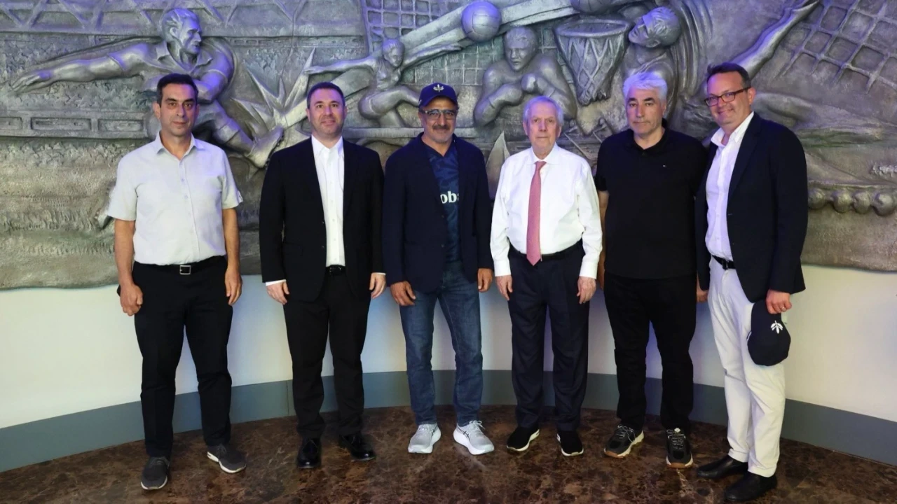 Chobani'nin kurucusu Hamdi Ulukaya'dan Aziz Yıldırım'a ziyaret