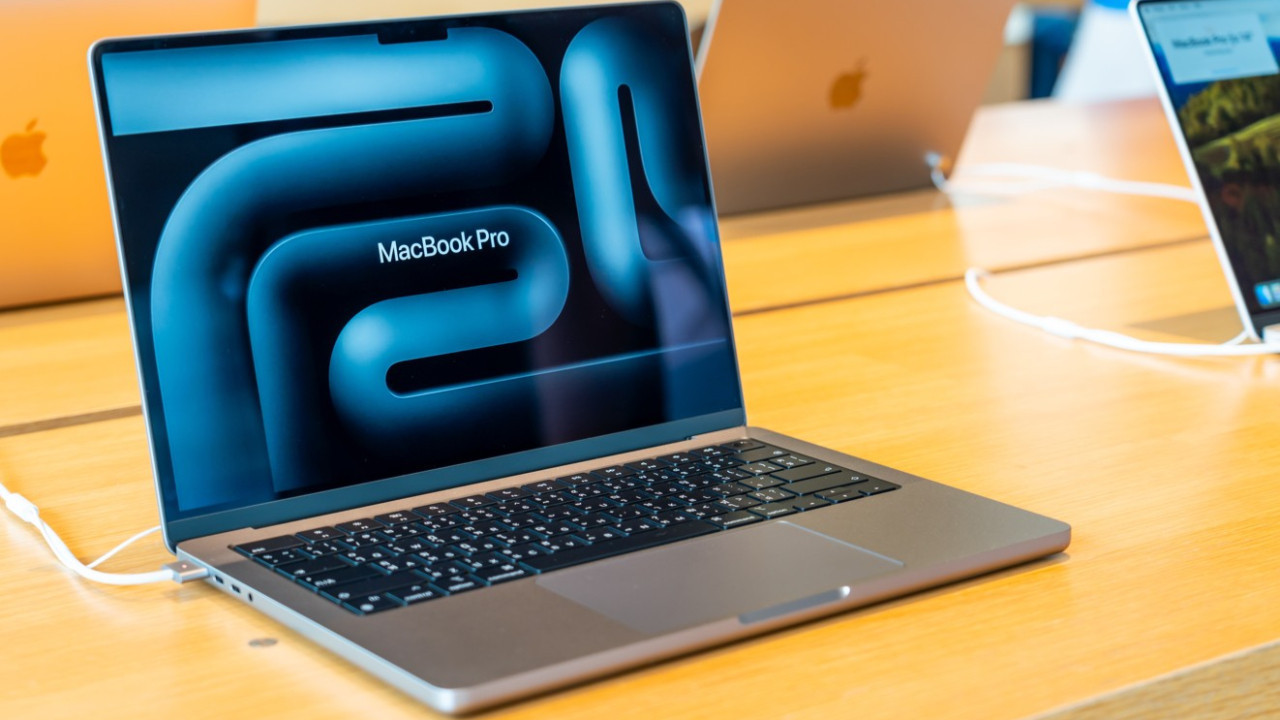 Apple'ın Macbook ve iPad zammı ters tepti: Hisselere sert satış getirdi