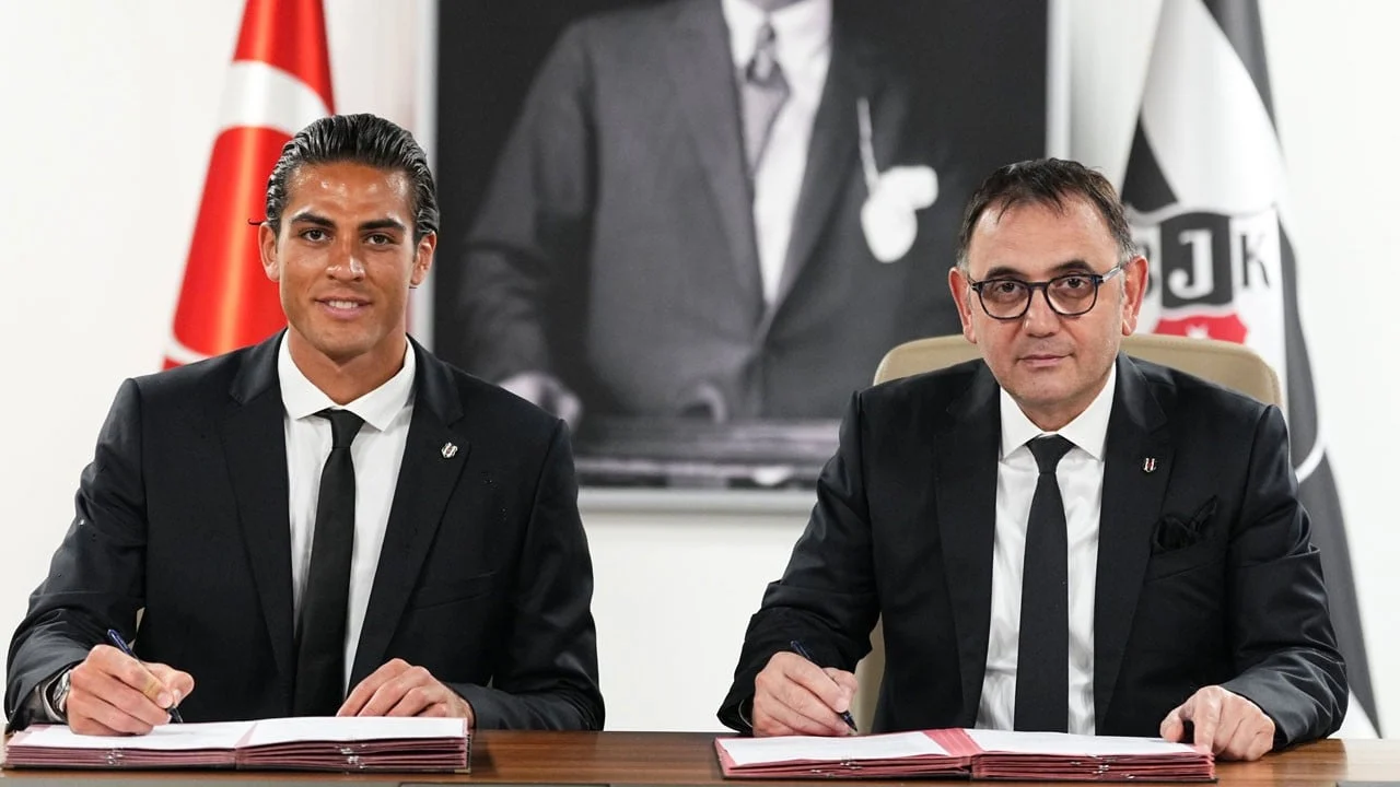 Beşiktaş kaleye takviye yaptı! Doğan Alemdar 4 yıllık imzayı attı