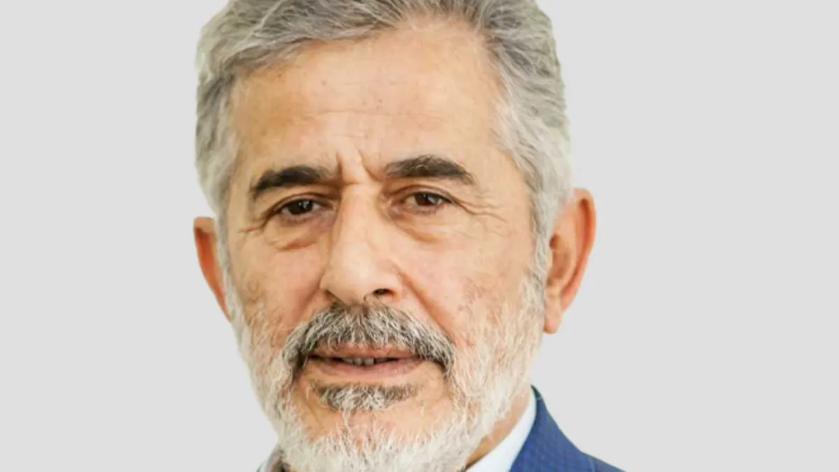 Aynaya baksalar bari...