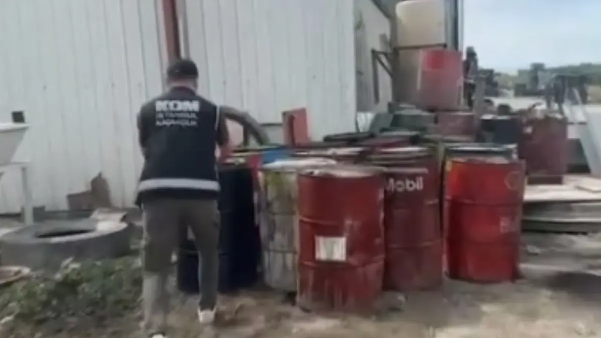 3 ilde eş zamanlı operasyon! 106 bin 500 litre akaryakıt ele geçirildi