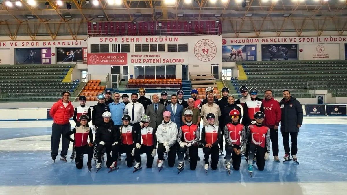 Erzurum'da Uluslararası Short Track Kampı