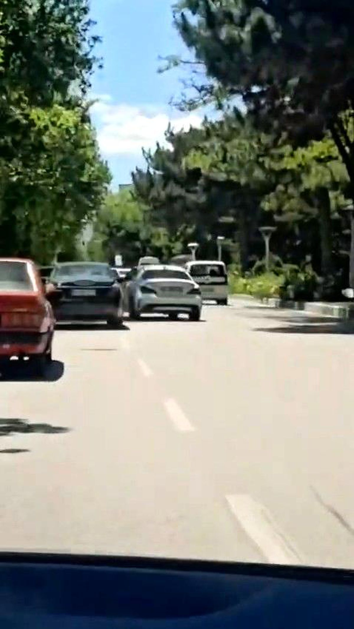 Elazığ'da tehlikeli şerit değiştiren sürücüye ceza