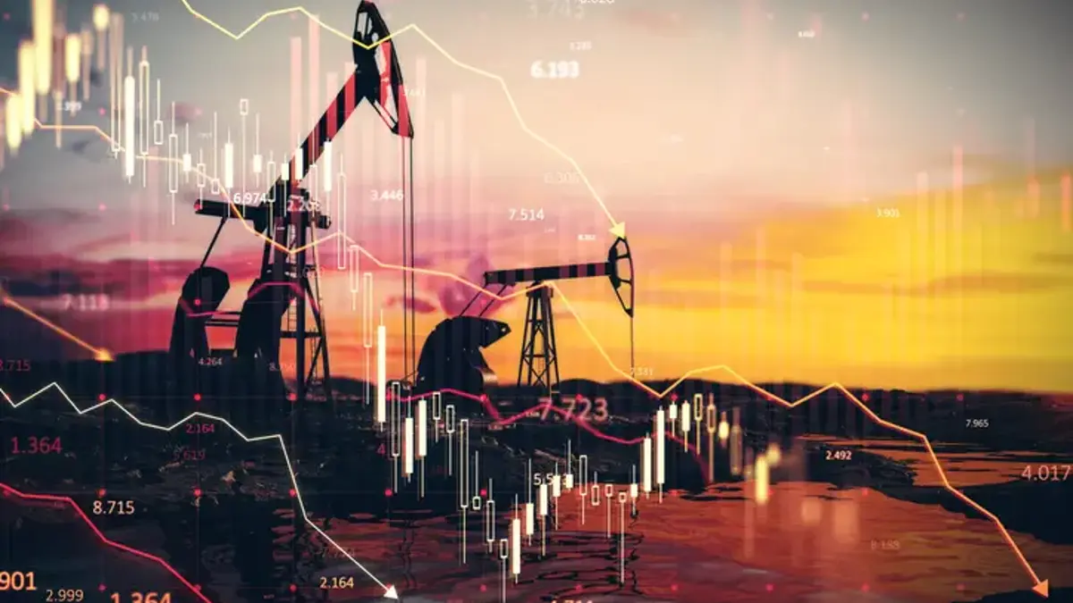 Petrol piyasasında hareketli gün! Hürmüz Boğazı ve OPEC kararları yakından izleniyor
