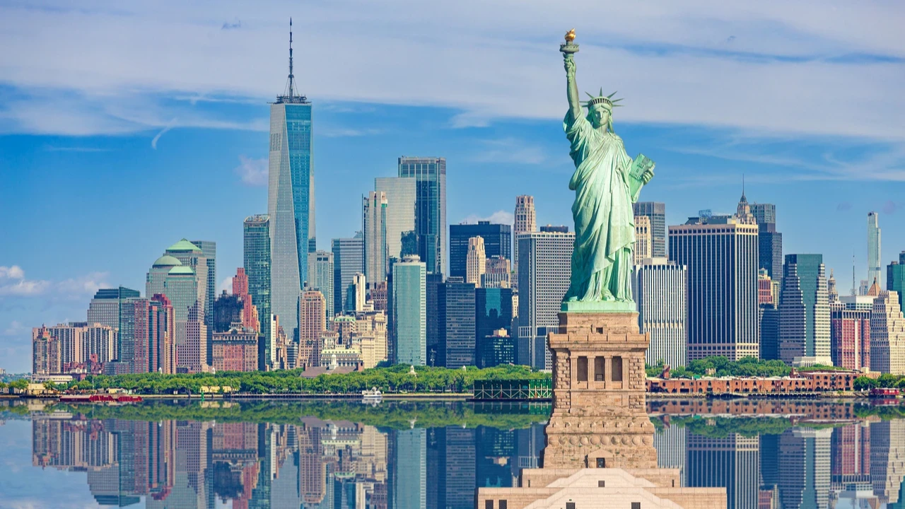 New York'tan yapay zeka hamlesi: Veri merkezi izinleri bir yıla kadar durduruldu