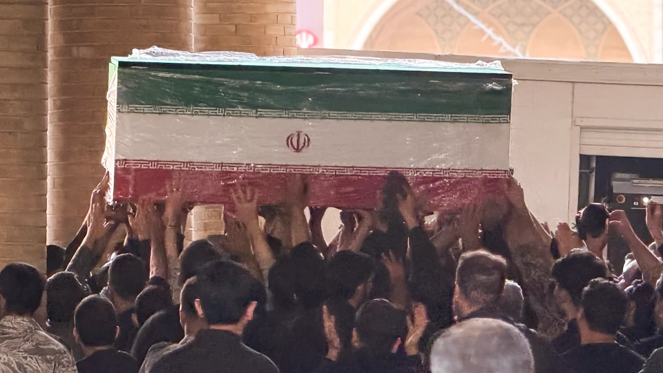 İran'dan Türkiye ve Suudi Arabistan heyetine ayetli gönderme