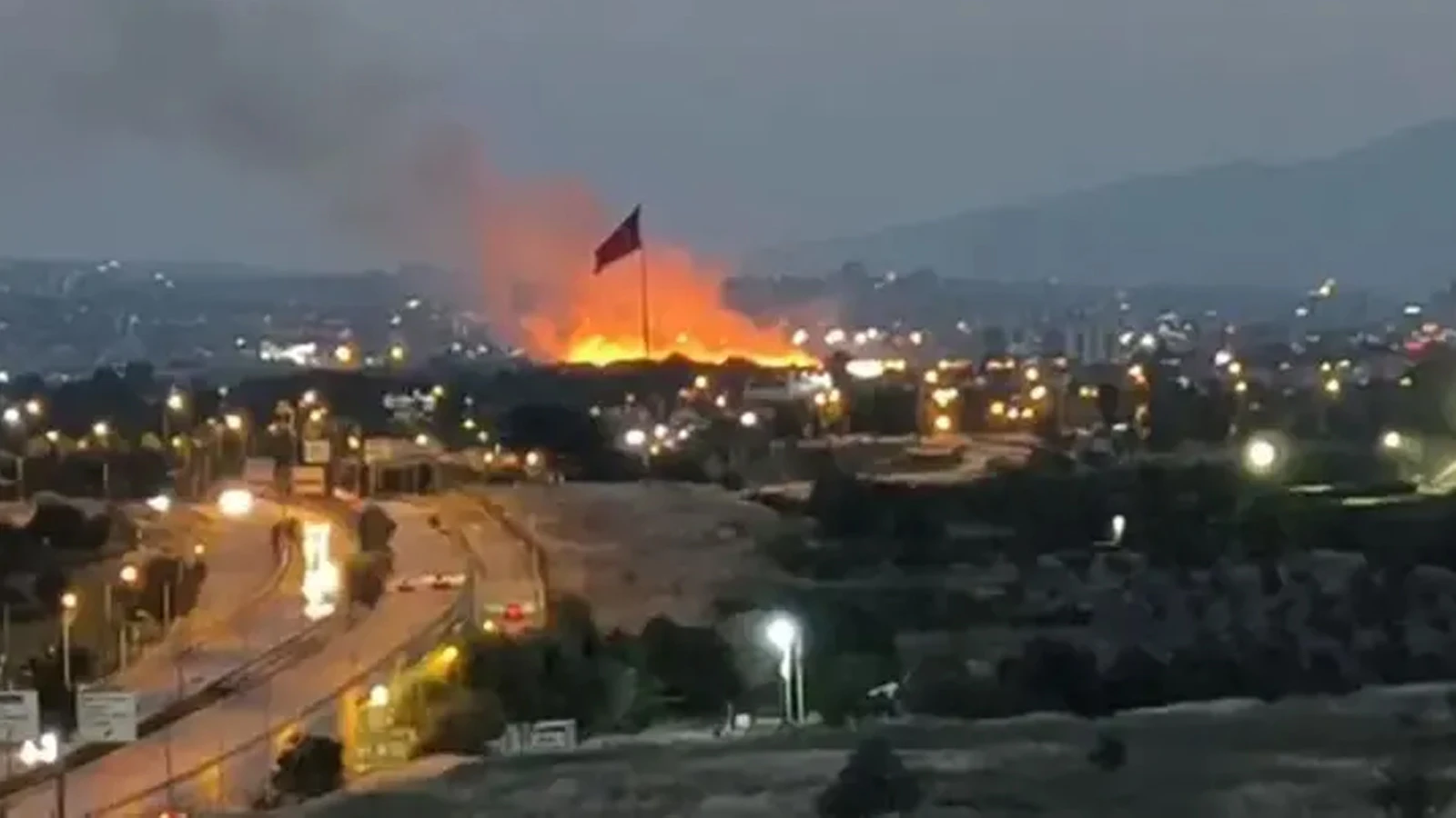 Ankara’da otluk arazide korkutan yangın