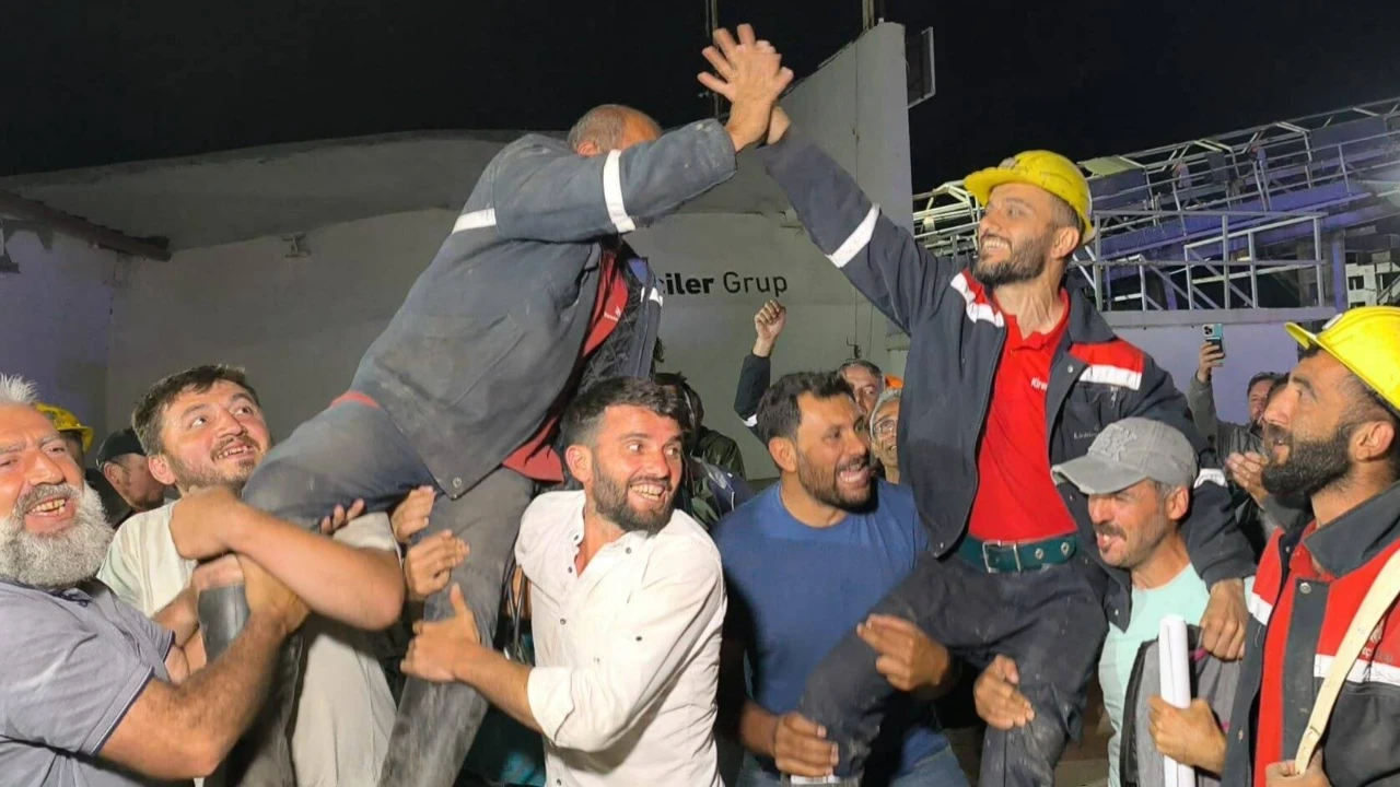 Madencilerin açlık grevi zaferle bitti