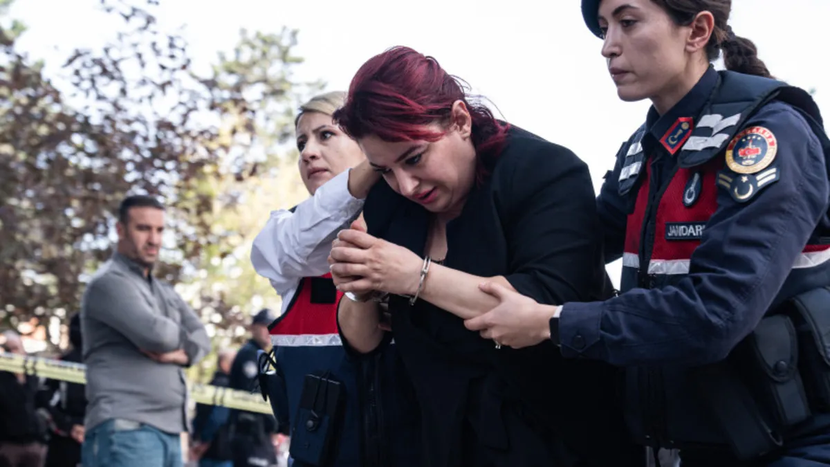 SON DAKİKA… Yenidoğan Çetesi davası başladı: 10'u tutuklu 62 sanığın yargılaması devam ediyor